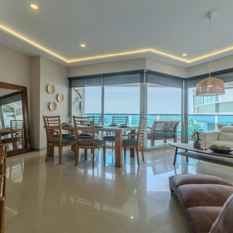Espectacular apartamento muy amplio - Apartamento de 3 dormitorios - 4