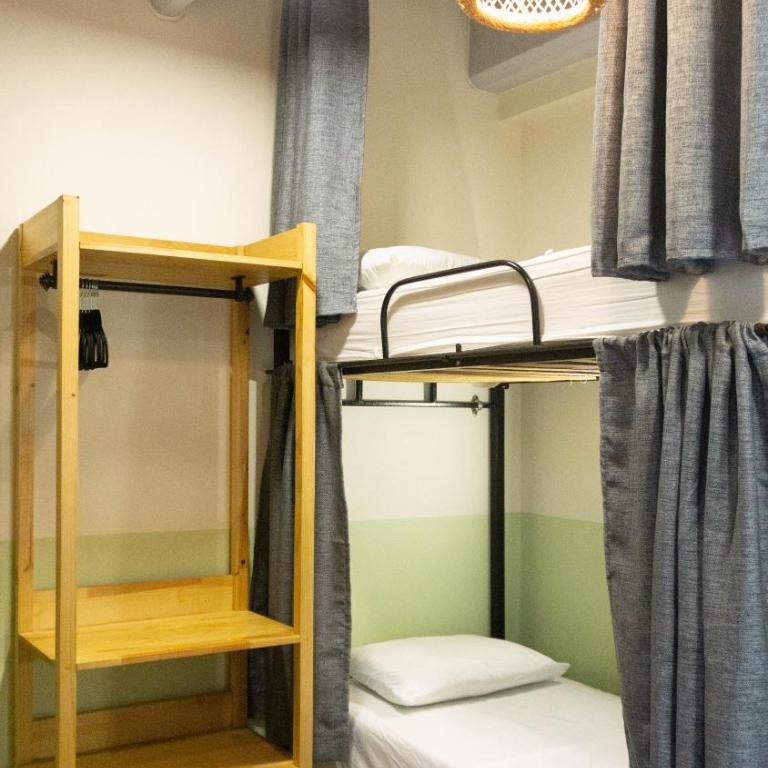 Selva House - Single Bed in Female Dormitory Room - 20
