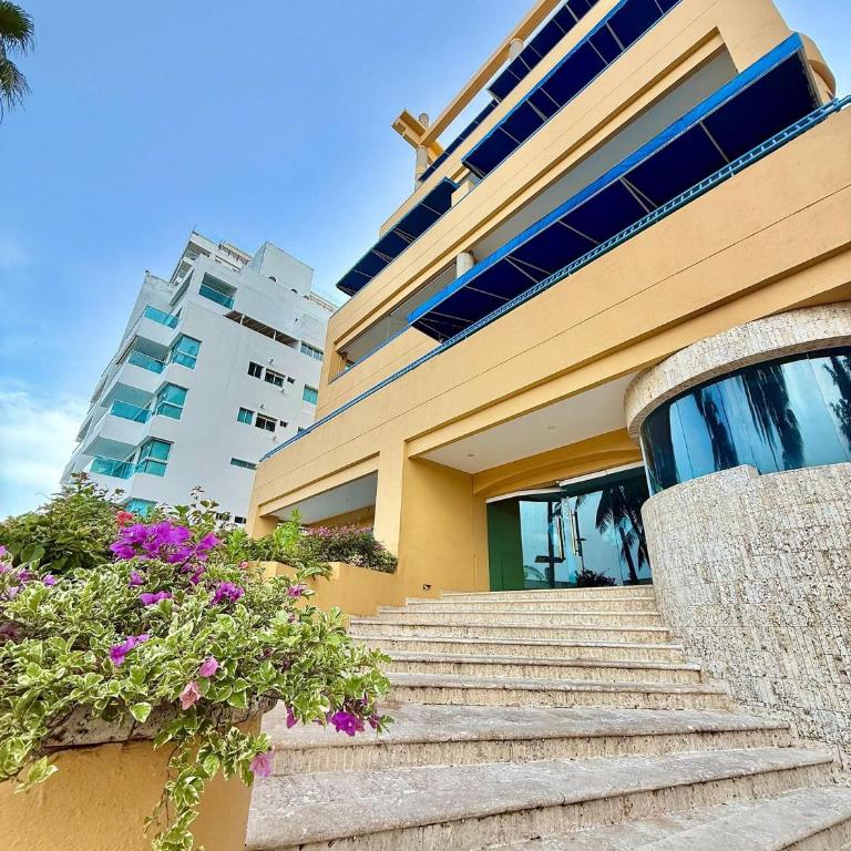 Apartamentos con acceso directo a la playa en Boquilla Marina Club - Apartamento - 2