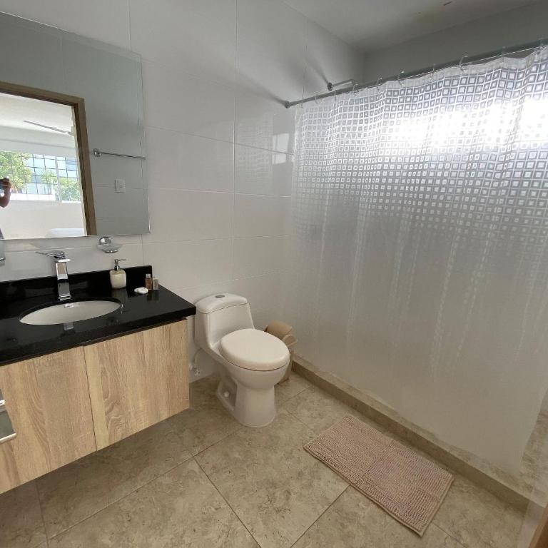 Casa de 5 habitaciones con jacuzzi - Vacation Home - 4