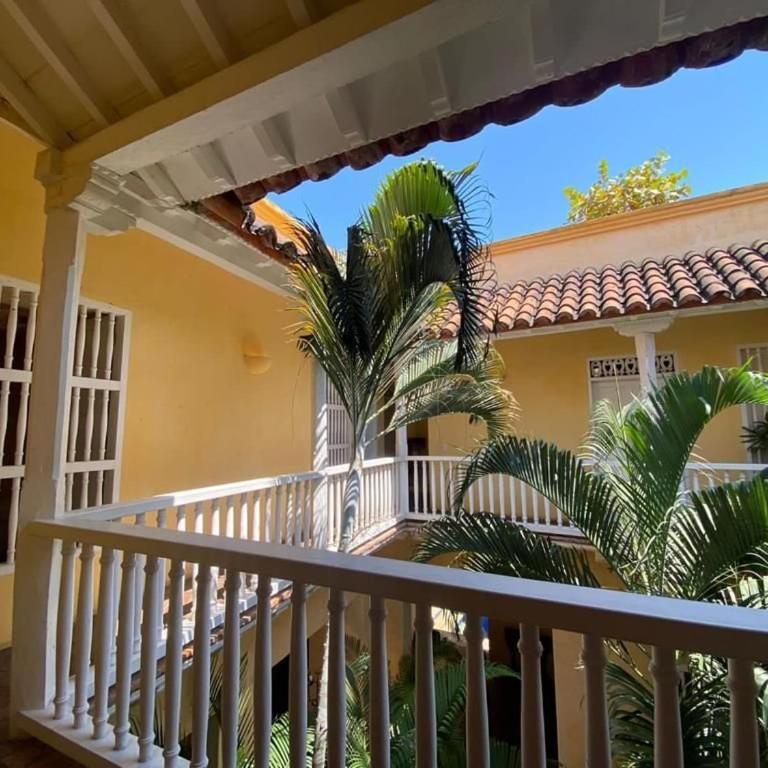 Villa de 6 habitaciones en el casco antiguo con piscina y vistas al mar - Vacation Home - 18