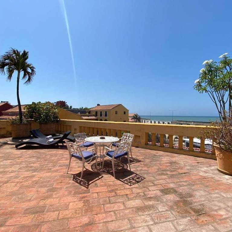 Villa de 6 habitaciones en el casco antiguo con piscina y vistas al mar - Vacation Home - 33