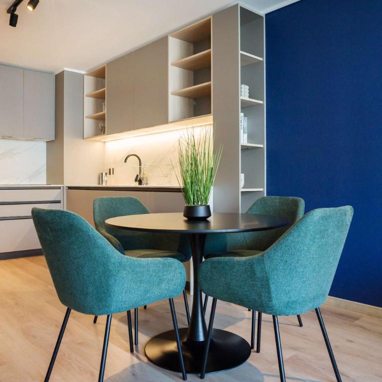 Sleek 1BR1BA Apt Urban Oasis for 3 in Las Condes - Apartamento - 2