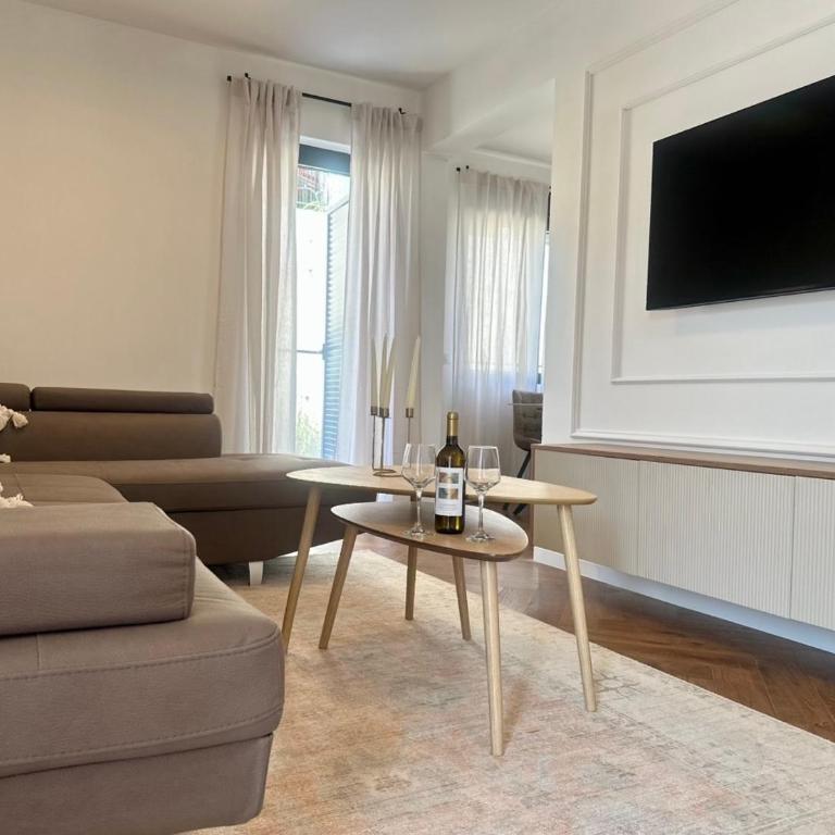 Superior apartment - Apartman s 2 Spavaće Sobe sa Balkonom i Terasom - 1