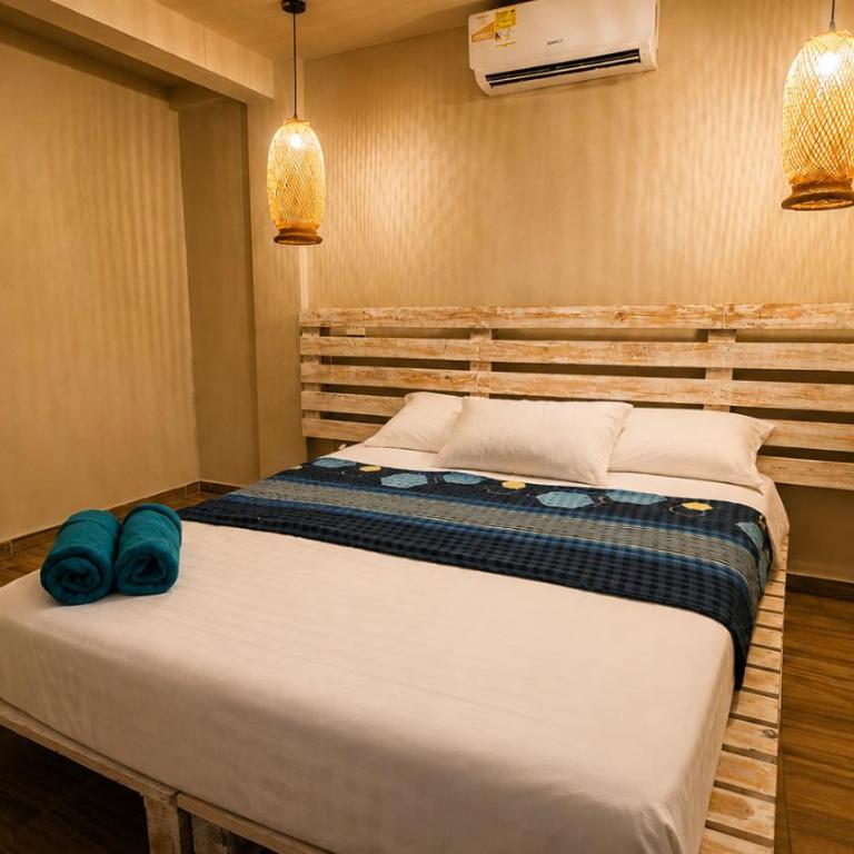 Casa Estebana - Double Room with Private Bathroom - 4