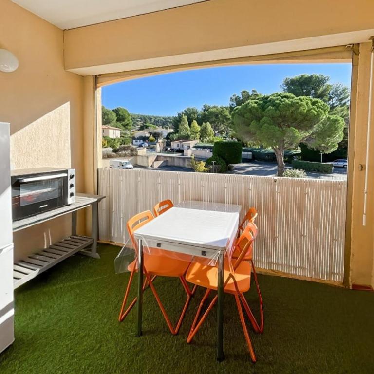 Studio with pool and beach access in Sanary-sur-Mer - Appartement 1 Chambre - 5