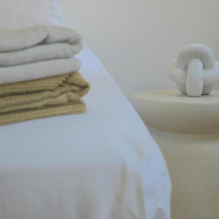 BENYA - Renovated Studio with Pool and AC - Lift, Quiet Area of Playamar - Estudio - 3