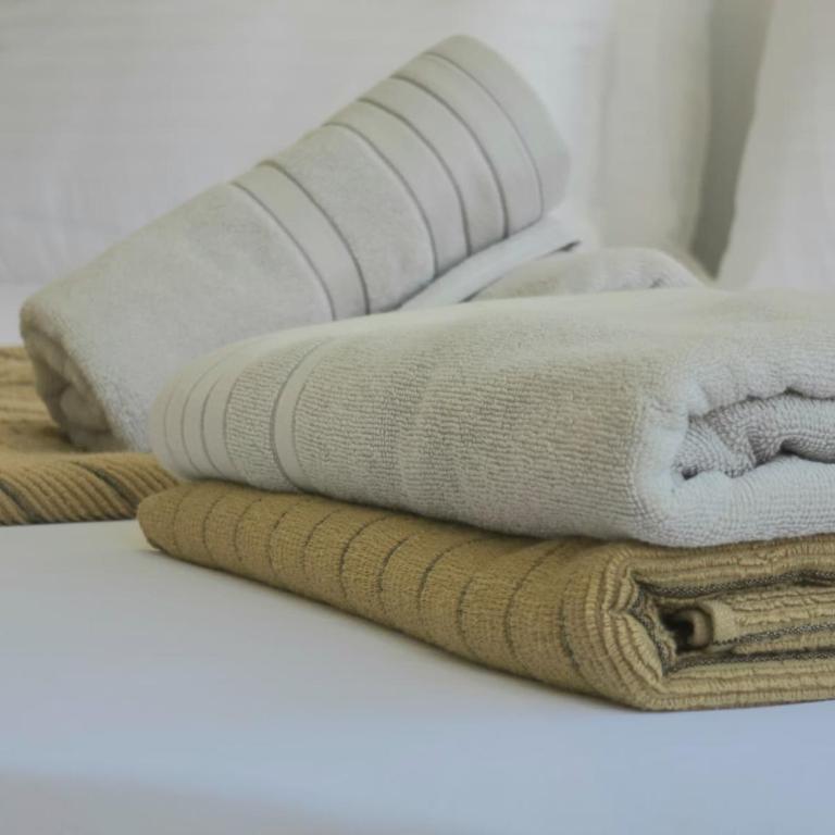 BENYA - Renovated Studio with Pool and AC - Lift, Quiet Area of Playamar - Estudio - 25