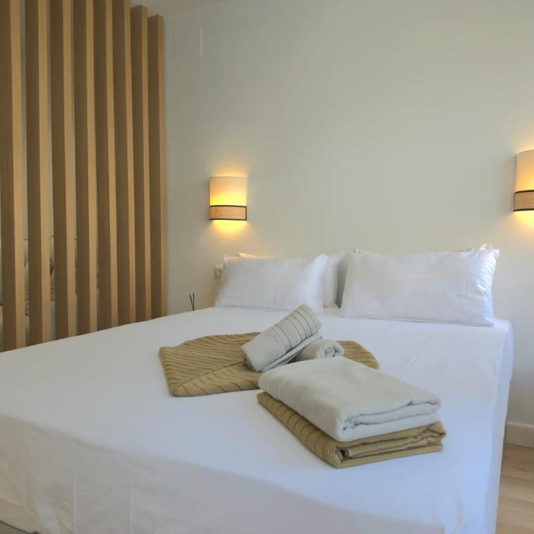 BENYA - Renovated Studio with Pool and AC - Lift, Quiet Area of Playamar - Estudio - 30