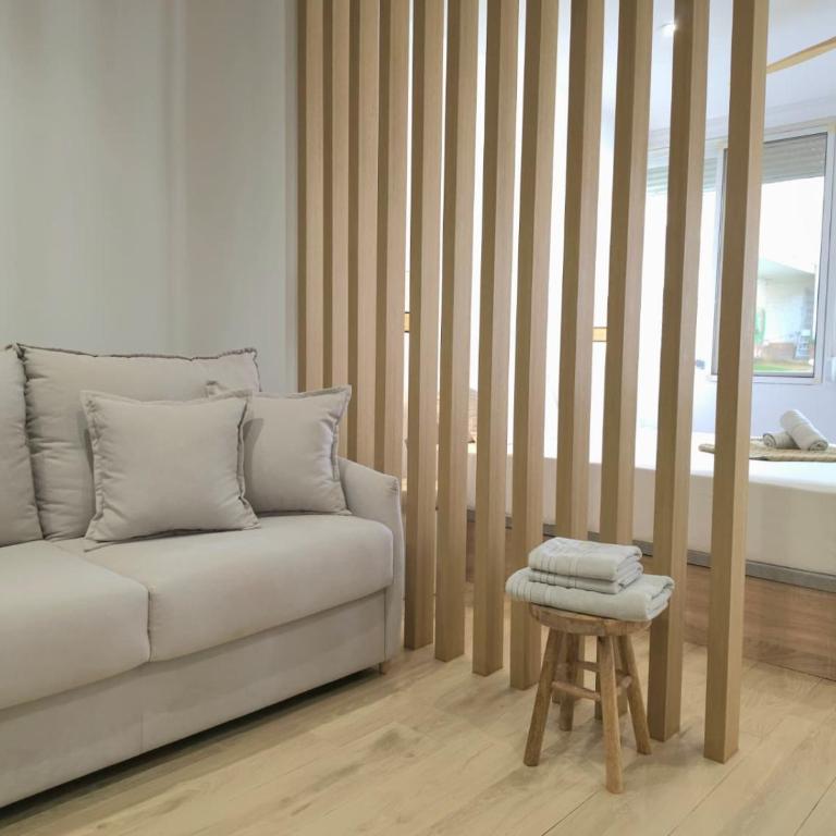 BENYA - Renovated Studio with Pool and AC - Lift, Quiet Area of Playamar - Estudio - 18