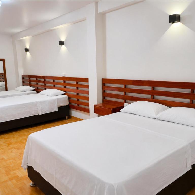 Hotel Olimpo - Standard Triple Room - 1