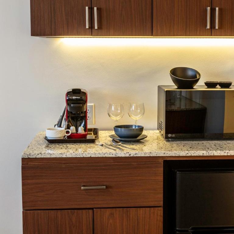 Holiday Inn Mexico City - Trade Center by IHG - Suite mit 1 Schlafzimmer mit Kingsize-Bett mit Schlafsofa - 6