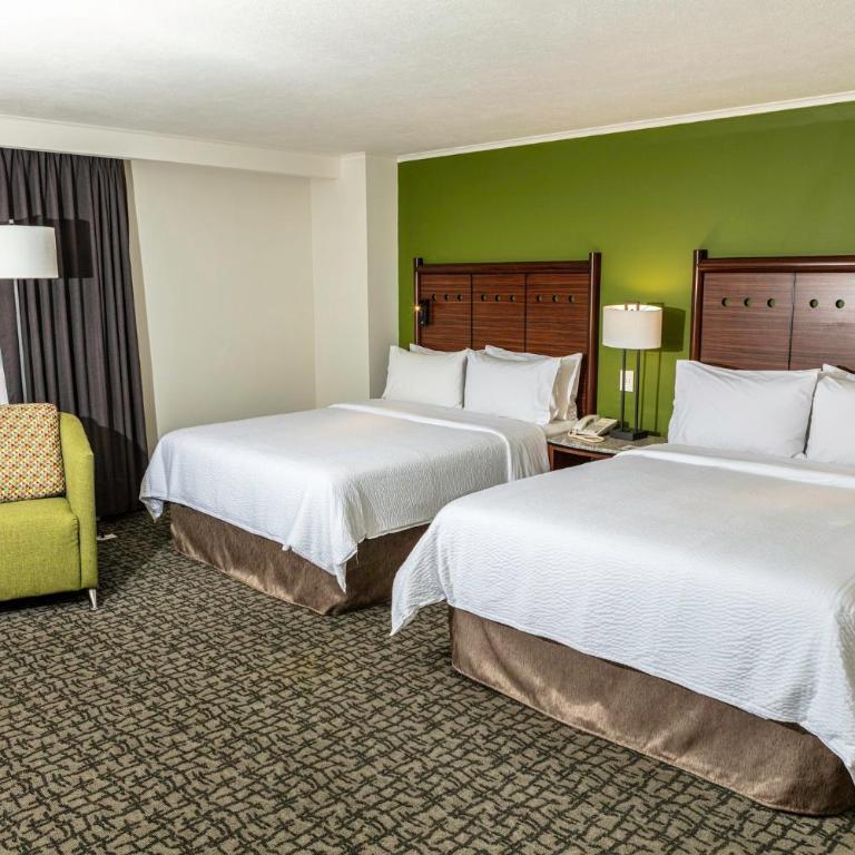 Holiday Inn Mexico City - Trade Center by IHG - Standard Queen Room - Club Floor - 4
