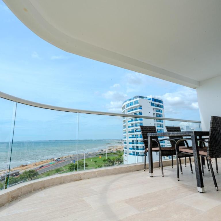 Apartamento con dos vistas al mar jacuzzi, baño turco jacuzzi con parqueadero y cerca al aeropuerto 8 20 - One-Bedroom Apartment - 21
