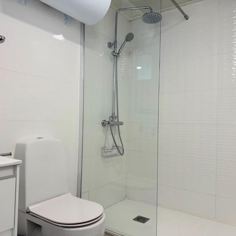 VER61 - Design Studio with Sea Views and Pool - 6th Floor, AC, Lift - Monolocale - 4