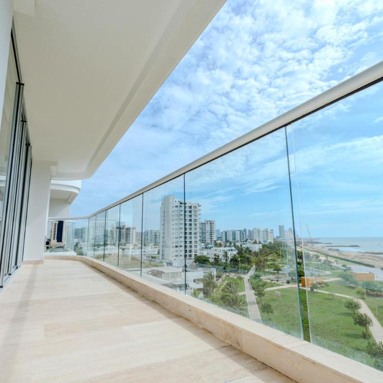 Apartamento con dos vistas al mar jacuzzi, baño turco jacuzzi con parqueadero y cerca al aeropuerto 8 20 - One-Bedroom Apartment - 23
