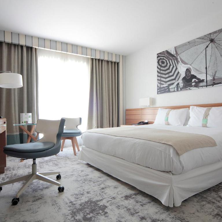 Holiday Inn Nice - Port St Laurent by IHG - Chambre Double Standard avec Balcon - 3