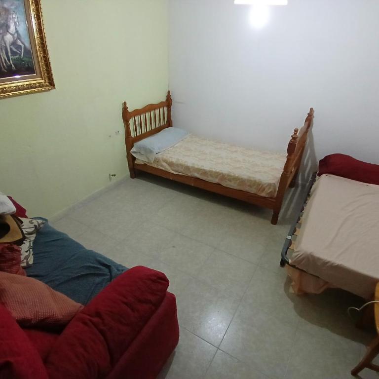Habitacion Privada 2 Personas Toledo - Habitación Doble con baño compartido - 3