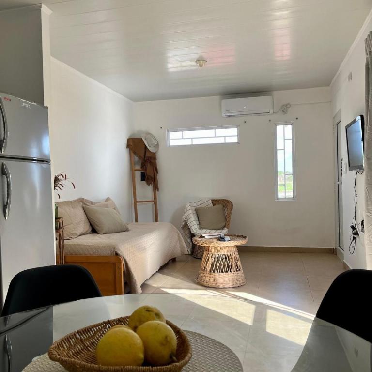 Moderno departamento con cochera privada - Apartamento de 1 dormitorio con jardín - 2