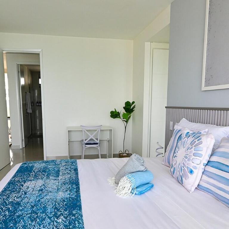 Luxury Oceanfront, Vista Infinita al Caribe - Two-Bedroom Apartment with View - 27