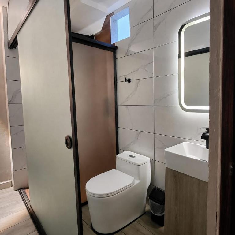 URBAN suites - Habitación Doble con baño privado - 1