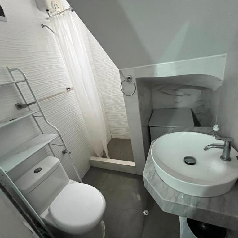 Hospedaje Cristiano "The BLESSING" - Double Room with Private Bathroom - 4