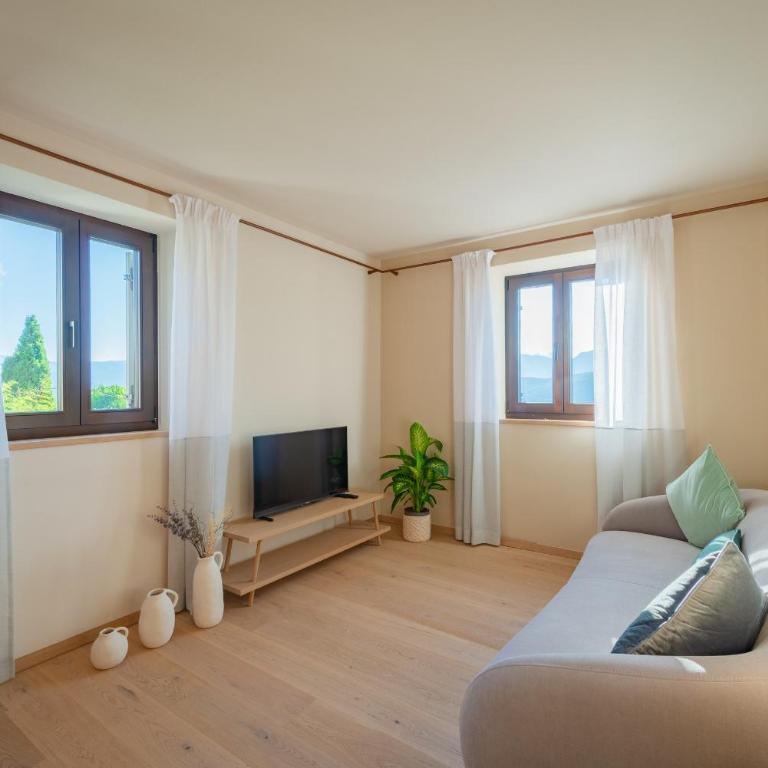Mendelglueck Apartments - Apartment mit Aussicht und Balkon - 16