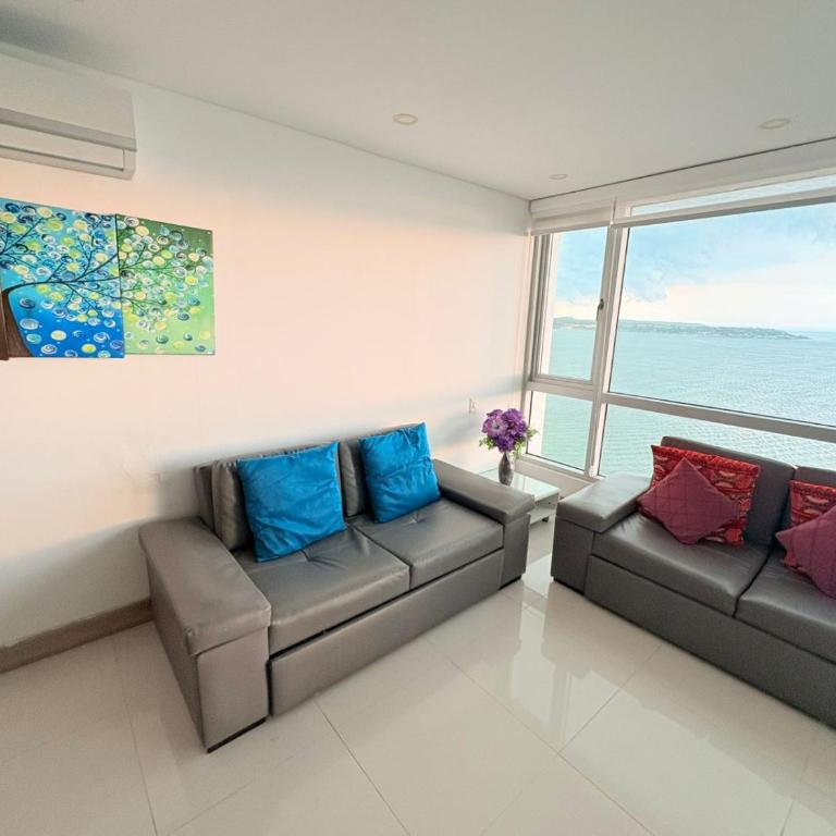 Palmetto Sunset - One-Bedroom Family Apartment - 30