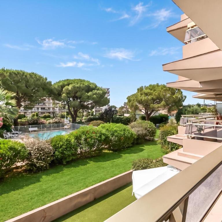 Studio Near Beach, Sea View & Garage - Happy Rentals - Monolocale con Terrazza - 12