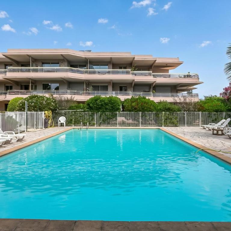Studio Near Beach, Sea View & Garage - Happy Rentals - Monolocale con Terrazza - 13