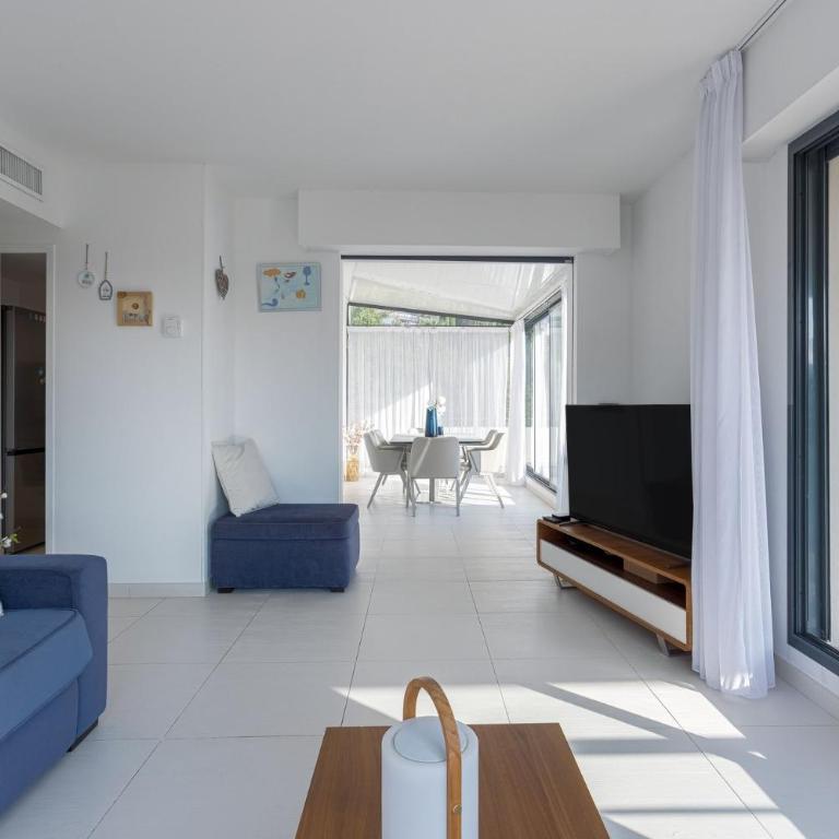 Terrasses de Montfleury - Spacieux, 2 terrasses, parking privé, piscine, 15 min du Palais et Plages - Appartement avec Terrasse - 13