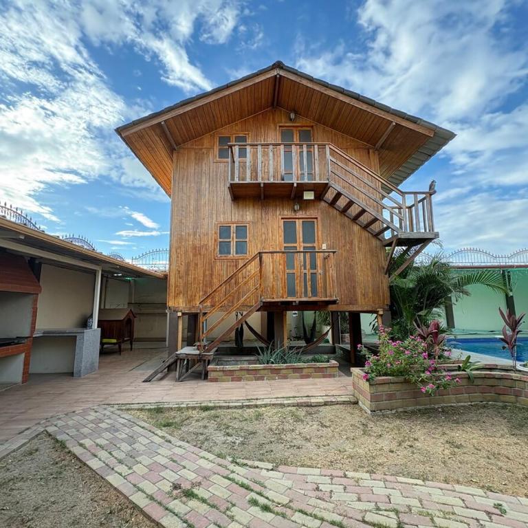Casa vacacional con piscina - Casa con 1 dormitorio - 10