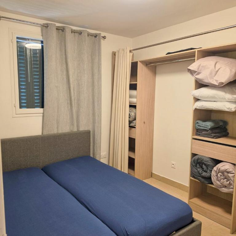Renovated 3-room apartment with parking - Apartamento de 2 dormitorios - 2