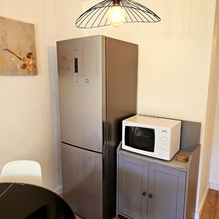 T2 Rez de jardin, 4 personnes, piscine, acces mer - Appartement 2 Chambres - 3