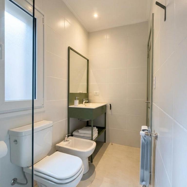 Dpto moderno, cochera y check-in autónomo - Apartamento de 1 dormitorio - 5