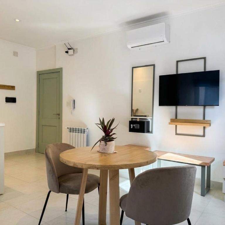 Dpto moderno, cochera y check-in autónomo - Apartamento - 7