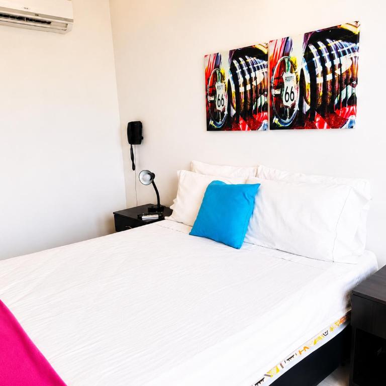 Best views in town, 14th floor Laureles Gem - One-Bedroom Apartment - 2