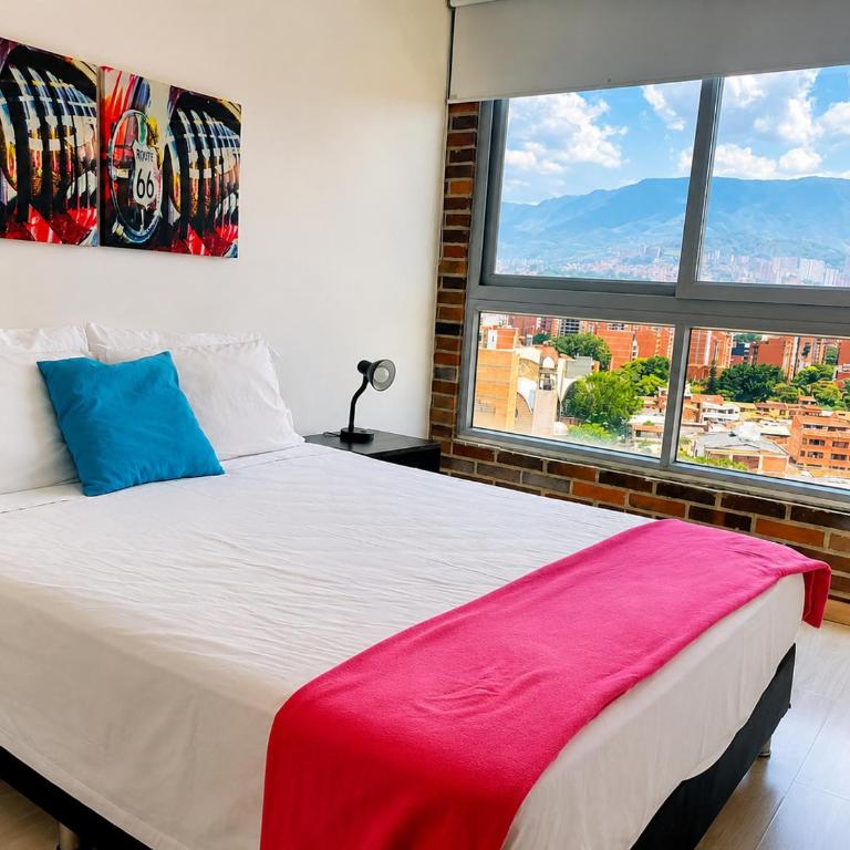 Best views in town, 14th floor Laureles Gem - One-Bedroom Apartment - 1