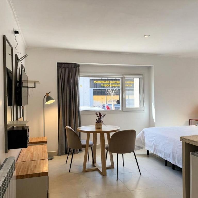 Dpto moderno, cochera y check-in autónomo - Apartamento - 3