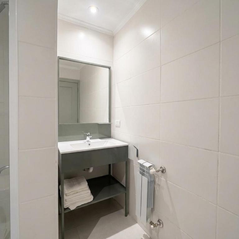 Dpto moderno, cochera y check-in autónomo - Apartamento - 1