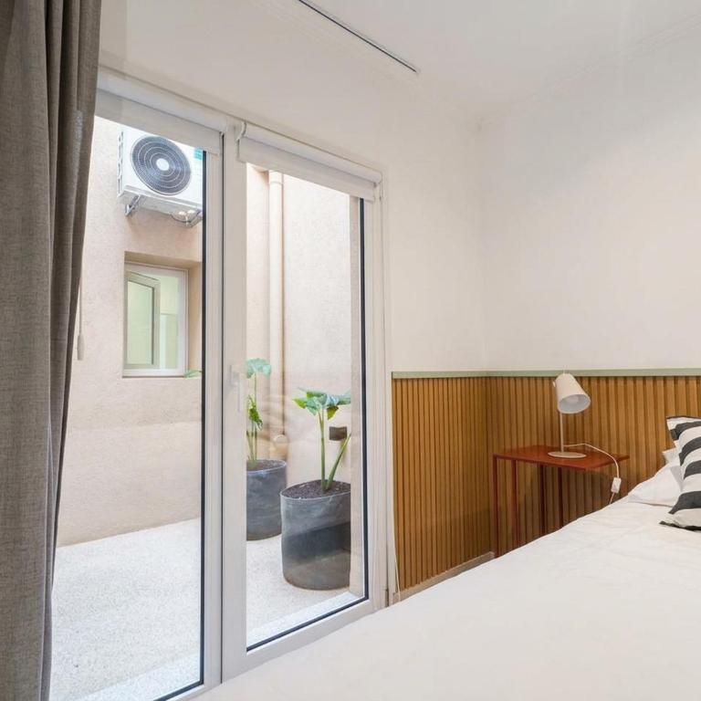 Dpto moderno, cochera y check-in autónomo - Apartamento - 9