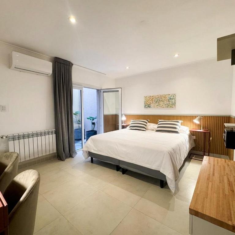 Dpto moderno, cochera y check-in autónomo - Apartamento - 7