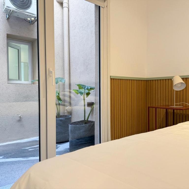 Dpto moderno, cochera y check-in autónomo - Apartamento - 13