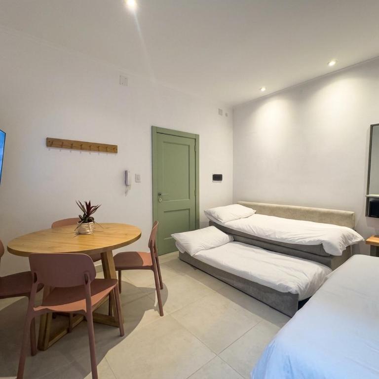 Dpto moderno, cochera y check-in autónomo - Apartamento - 13