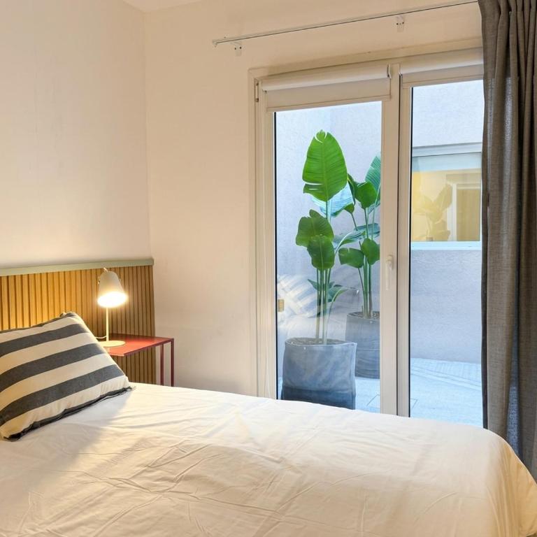 Dpto moderno, cochera y check-in autónomo - Apartamento - 18