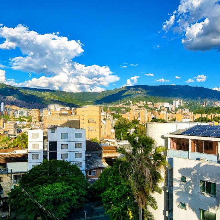 Your Laureles home away from home, great rates! - One-Bedroom Apartment - 15