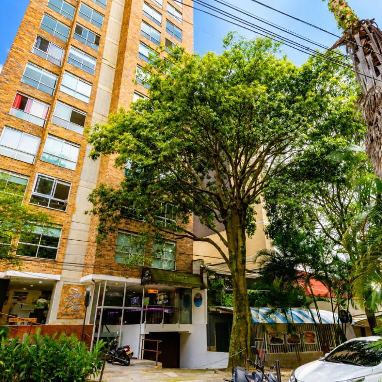 Your Laureles home away from home, great rates! - One-Bedroom Apartment - 22