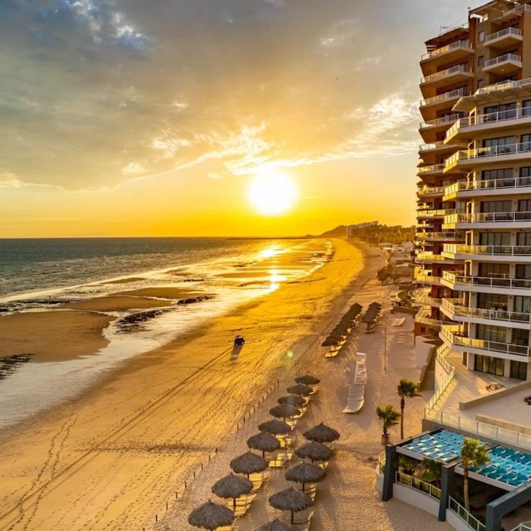 Las Palomas OV 2BR 2BA Penthouse Cortez 1604 - Apartamento - 70