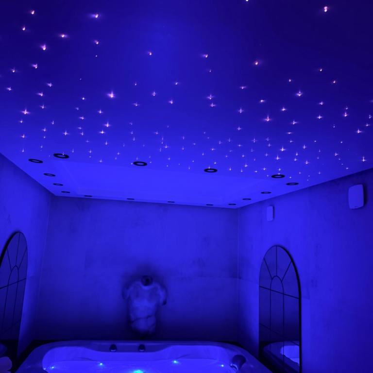 Suite Jacuzzi & Sauna privatifs - Paris - Or Norme By Le Douze - Camera Matrimoniale Deluxe - 25