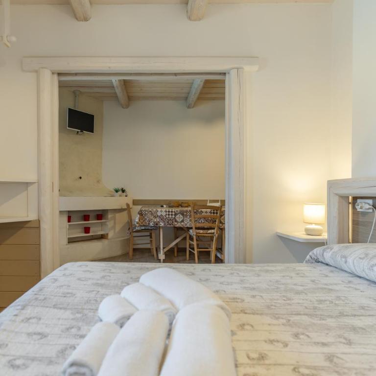 La linea dell'orizzonte - Appartamento Deluxe con 1 Camera da Letto e Vista Giardino - 9
